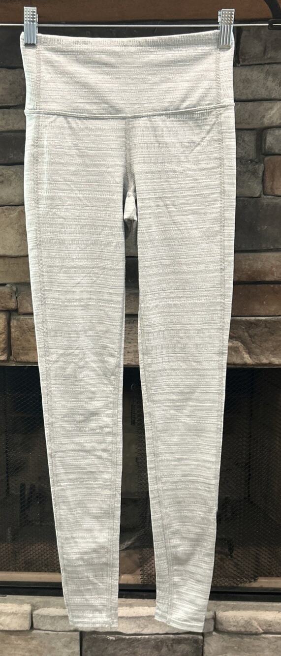 Women’s ATHLETA Grey/White High Rise Jacquard Chaturanga Leggings Size XXS *A4